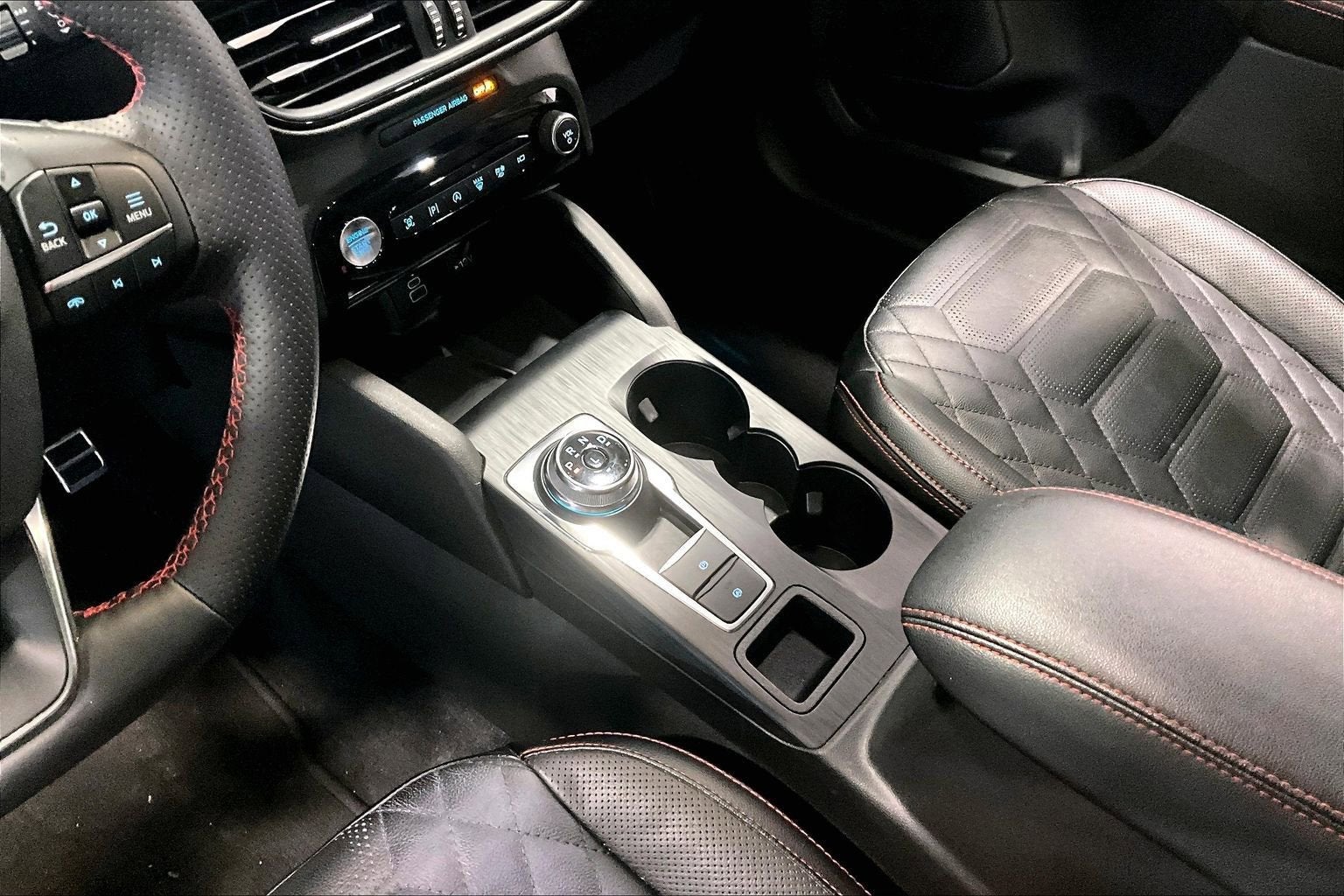 2024 Ford Escape ST-Line Elite