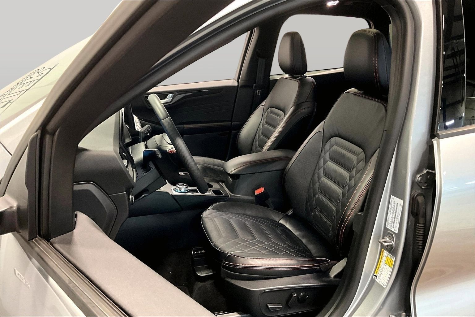 2024 Ford Escape ST-Line Elite