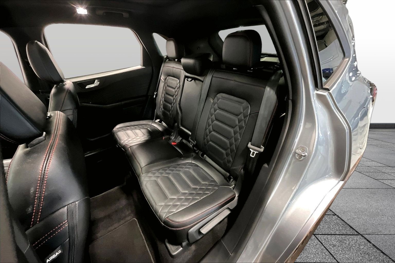 2024 Ford Escape ST-Line Elite