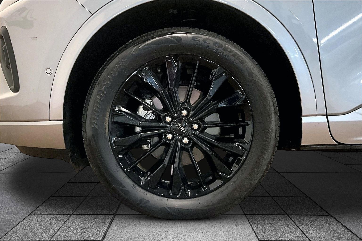 2024 Ford Escape ST-Line Elite