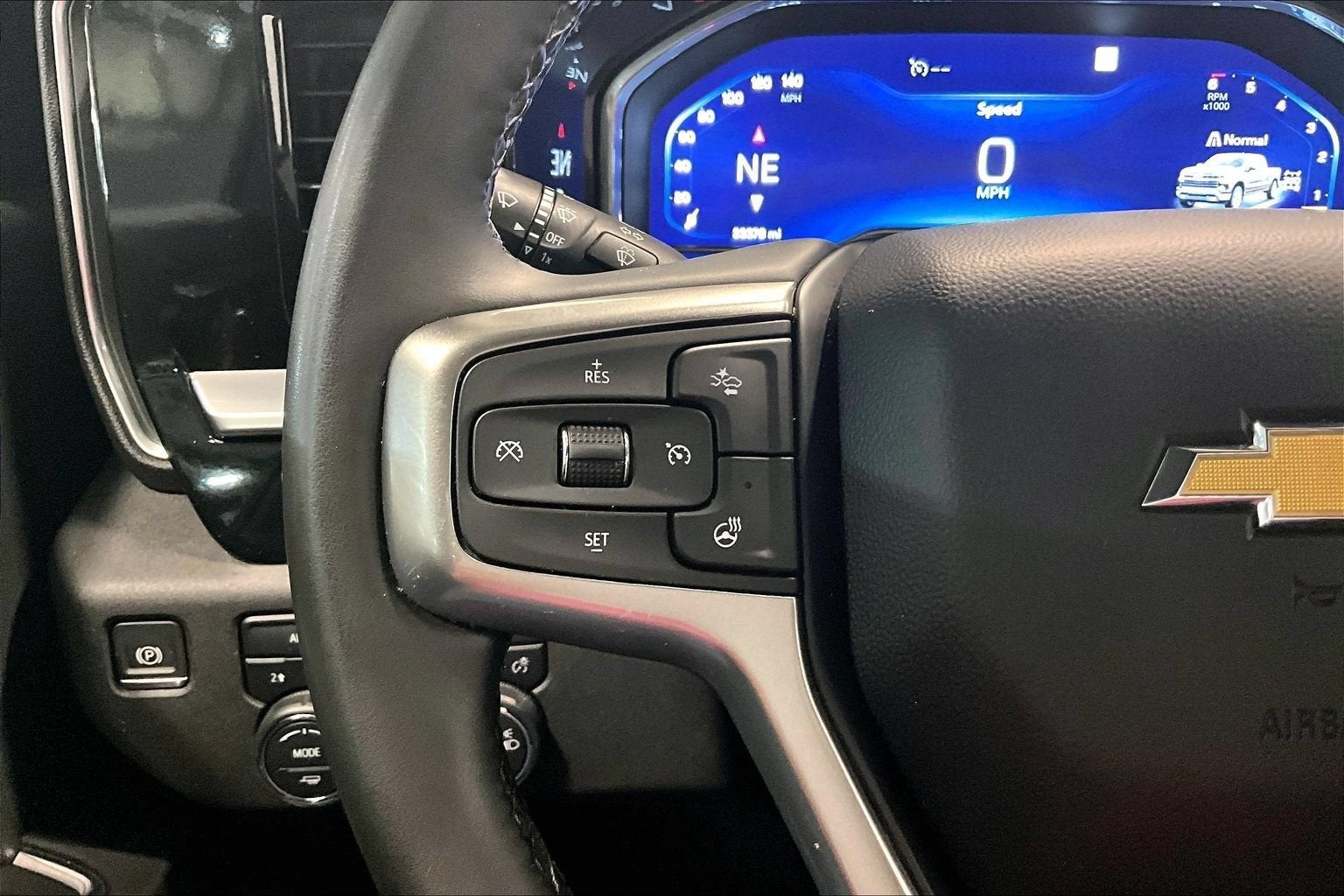 2023 Chevrolet Silverado 1500 LT (2FL)