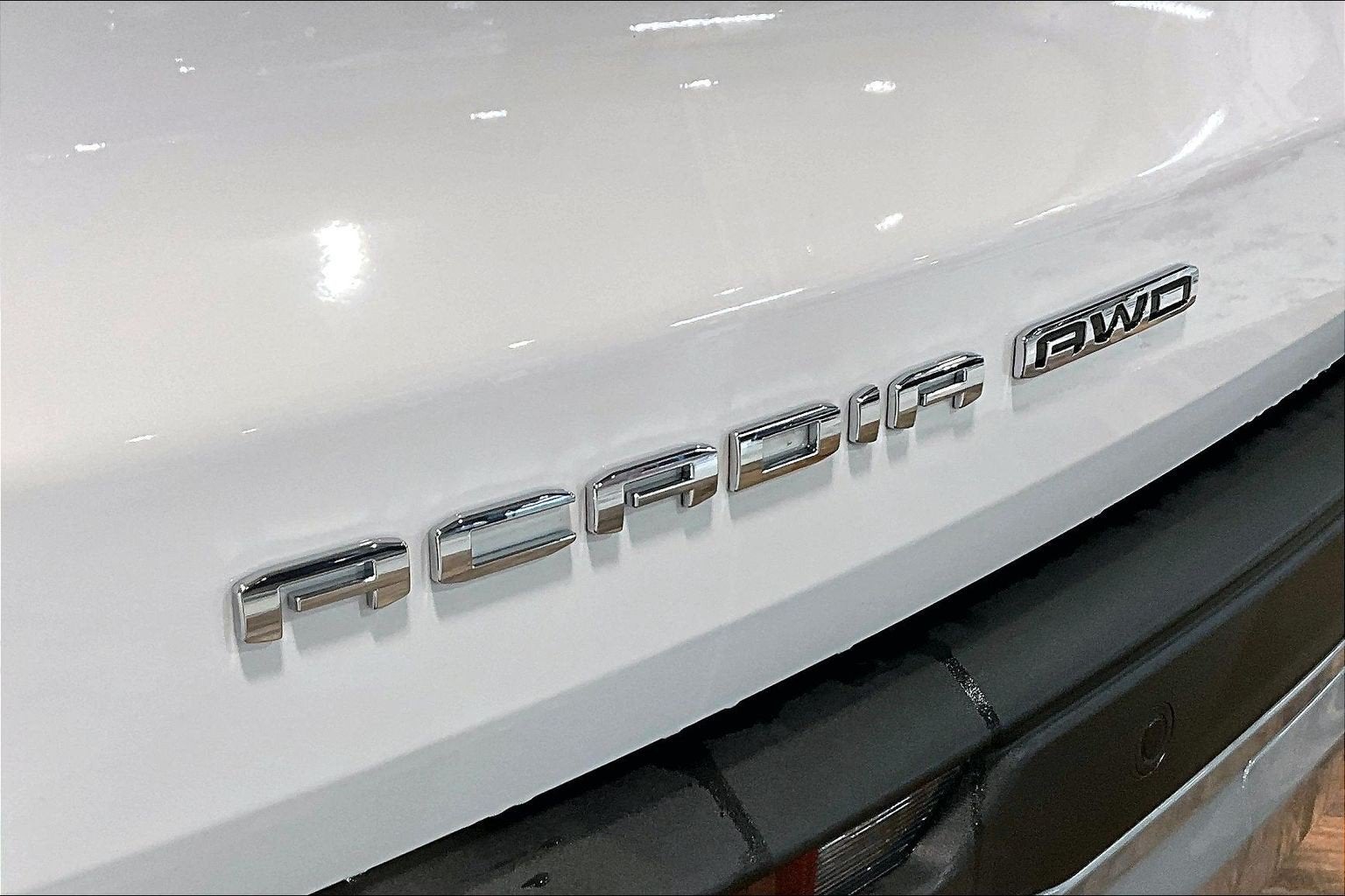 2027 GMC Acadia Elevation