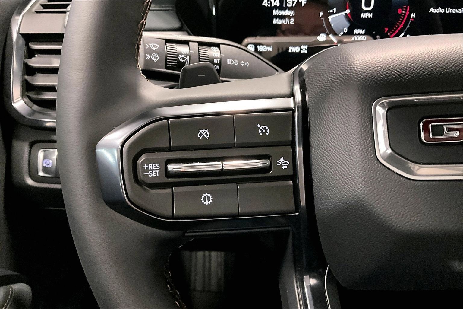 2026 GMC Acadia AT4