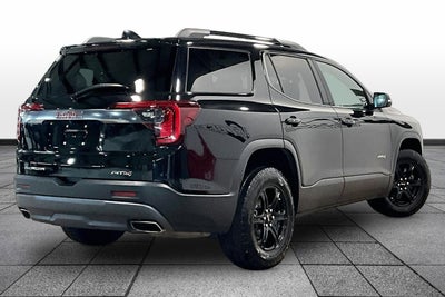 2022 GMC Acadia AT4