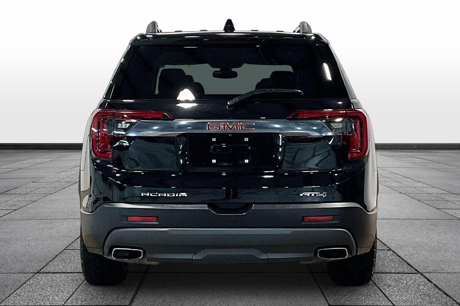 2022 GMC Acadia AT4