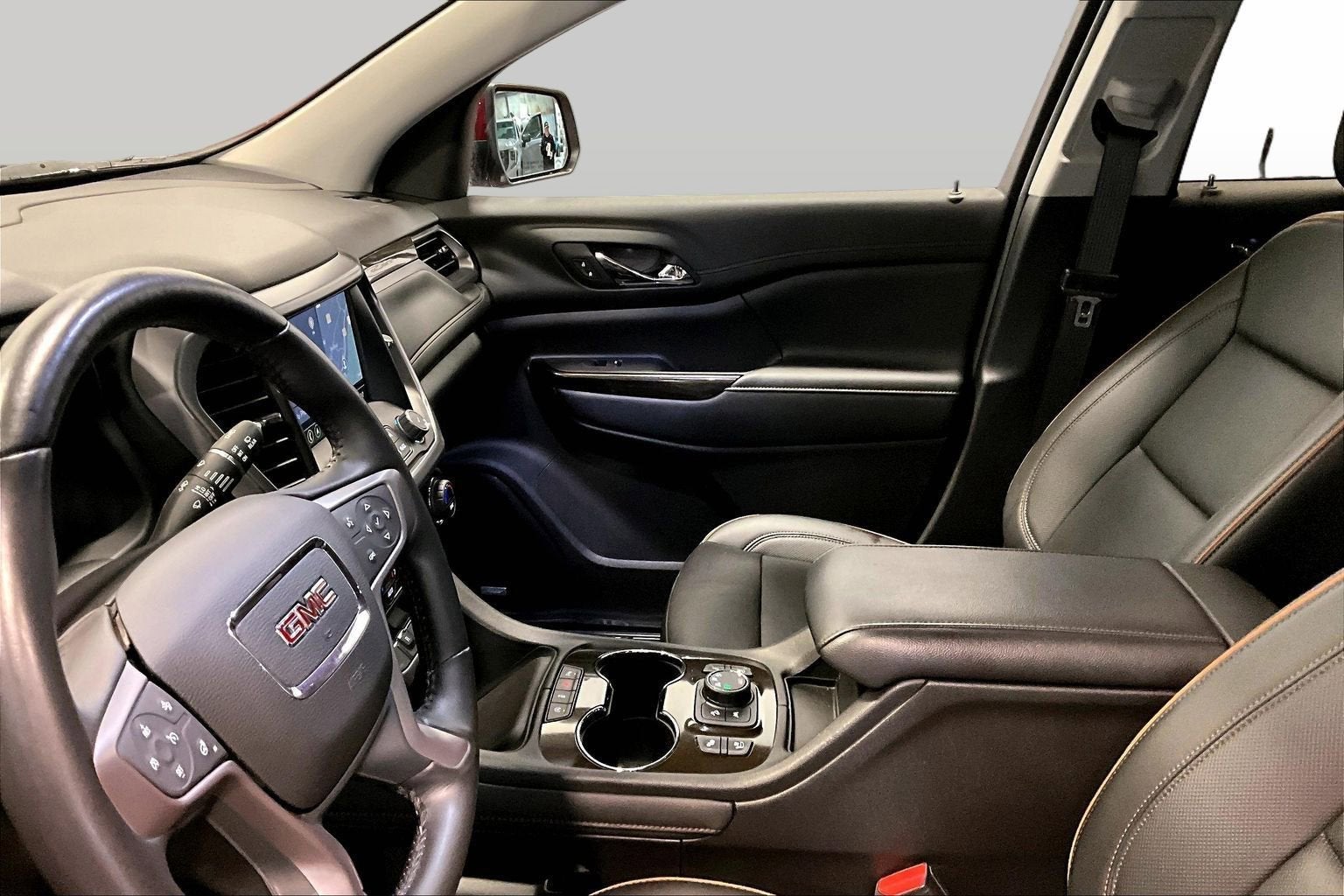 2021 GMC Acadia AT4