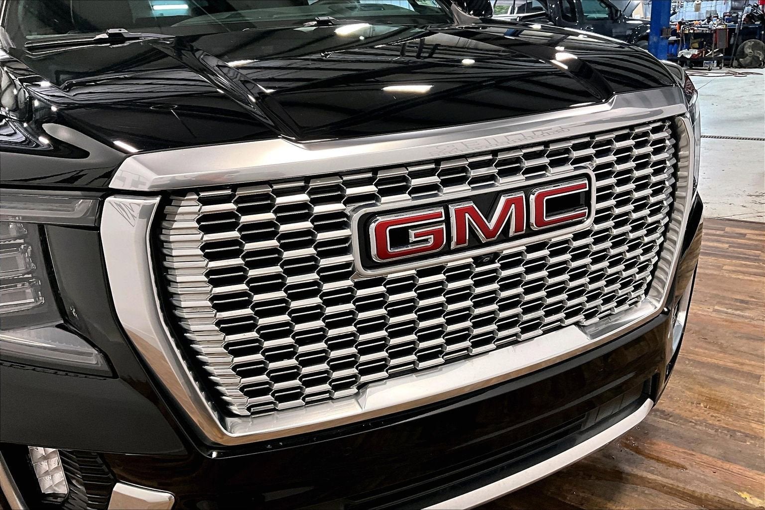 2024 GMC Yukon Denali