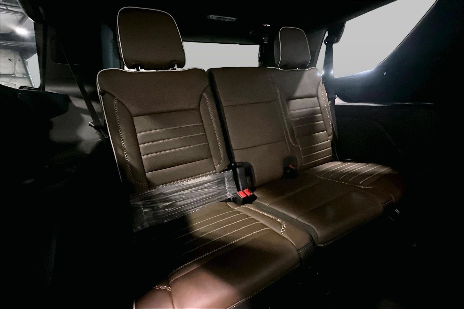 2026 GMC Yukon Denali Ultimate - Photo 29