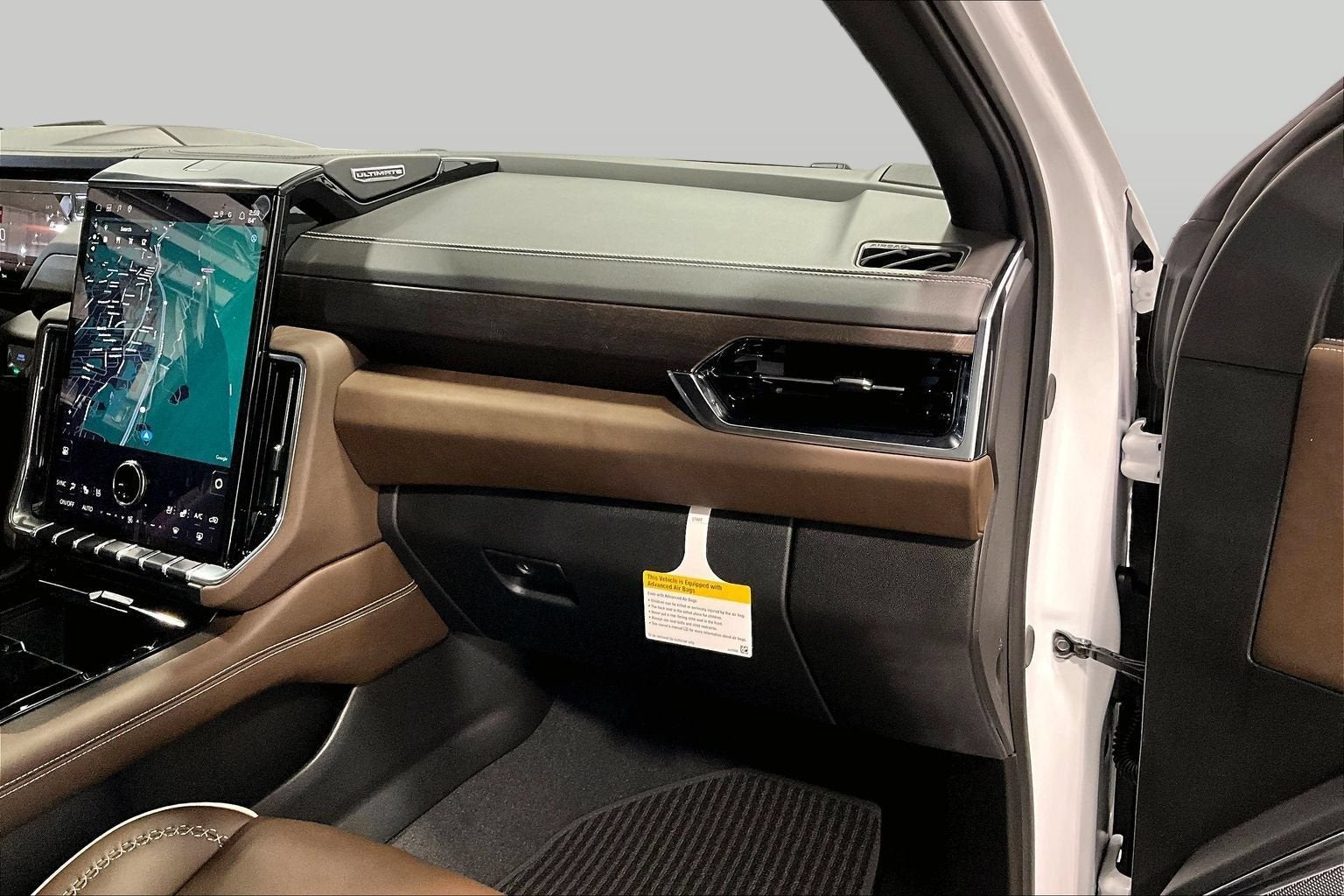 2026 GMC Yukon Denali Ultimate - Photo 30