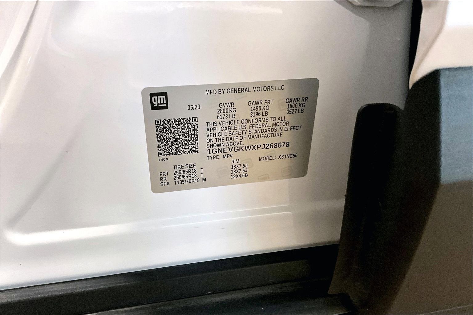 2023 Chevrolet Traverse LT Cloth