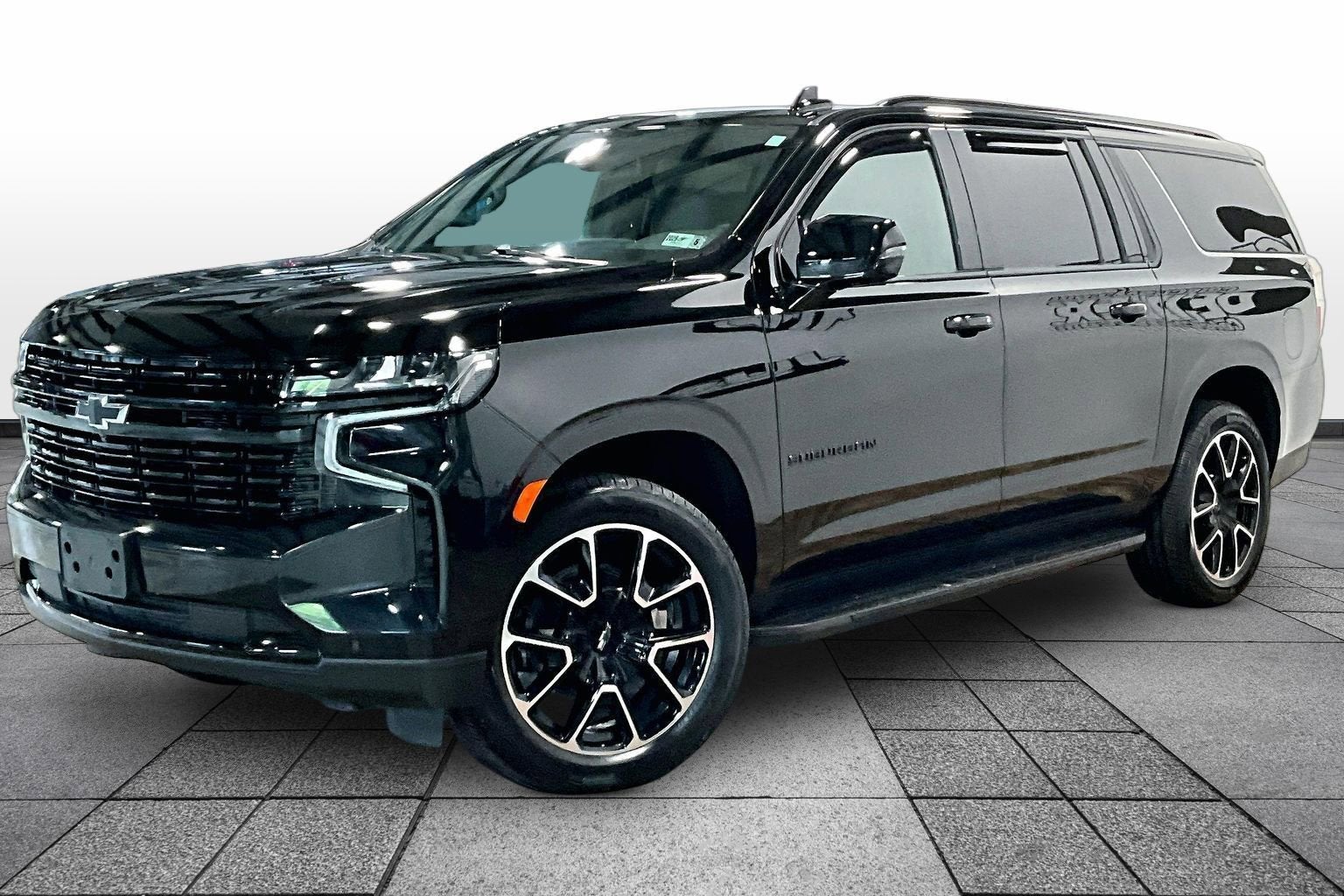 2024 Chevrolet Suburban RST