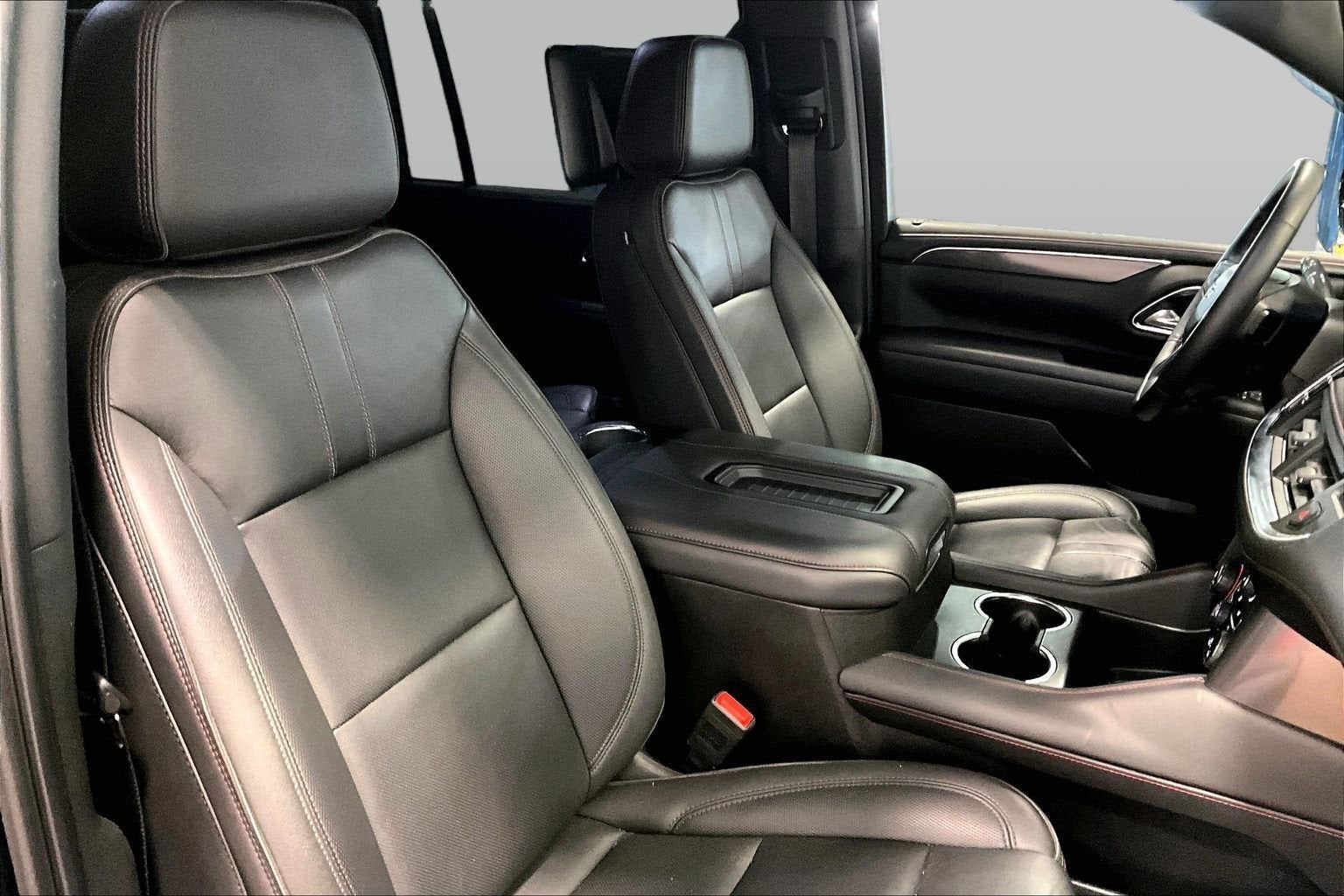 2024 Chevrolet Suburban RST