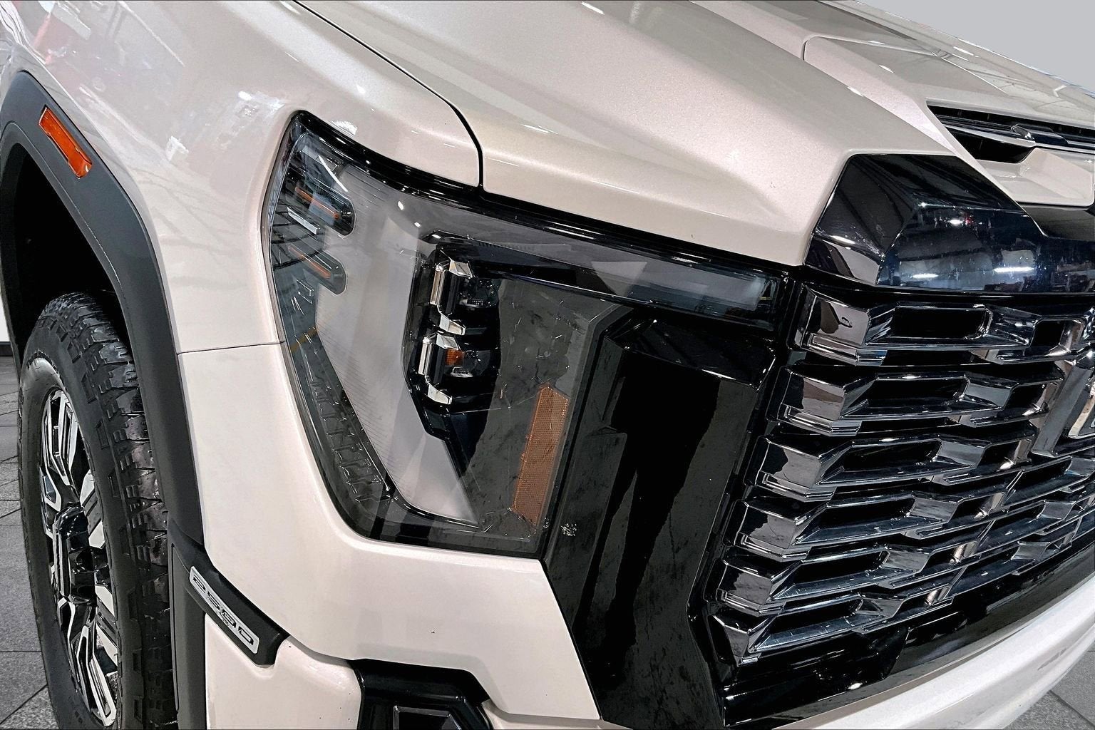 2024 GMC Sierra 2500 HD Denali Ultimate