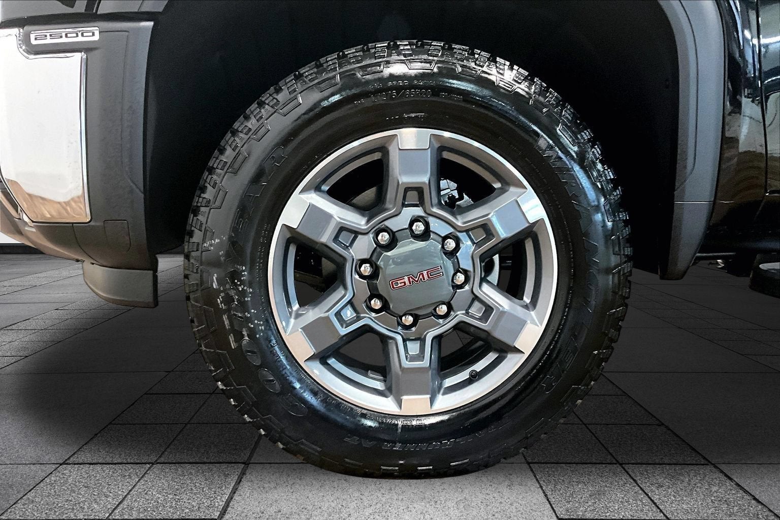 2026 GMC Sierra 2500 HD SLT