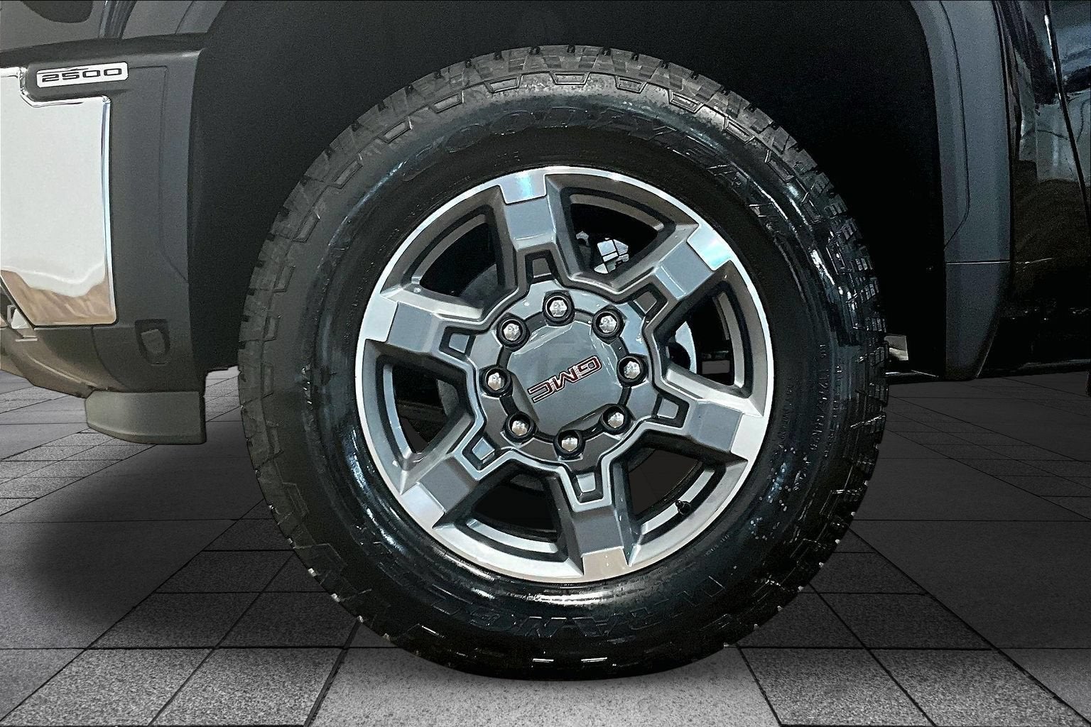 2026 GMC Sierra 2500 HD SLT