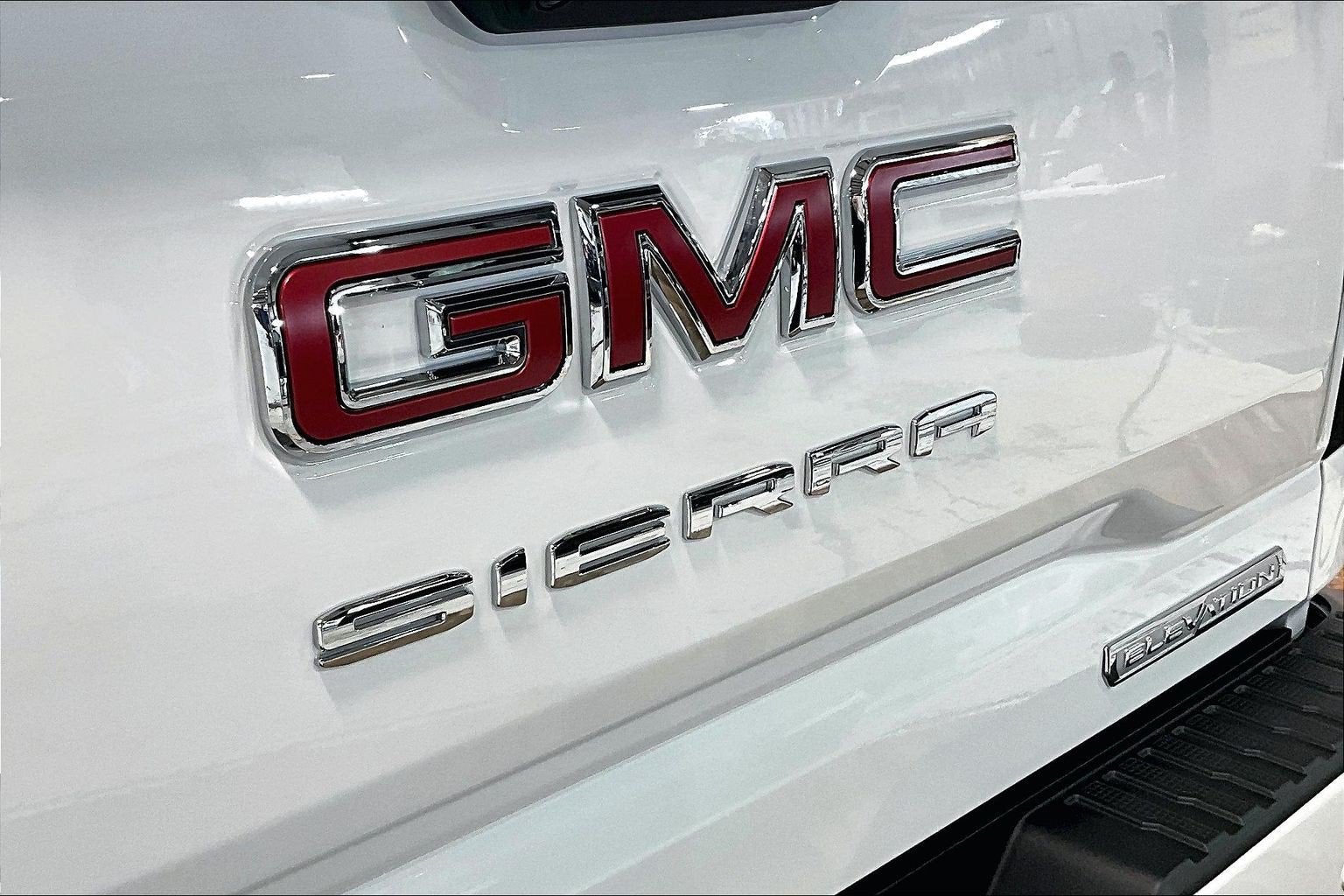 2026 GMC Sierra 1500 Elevation
