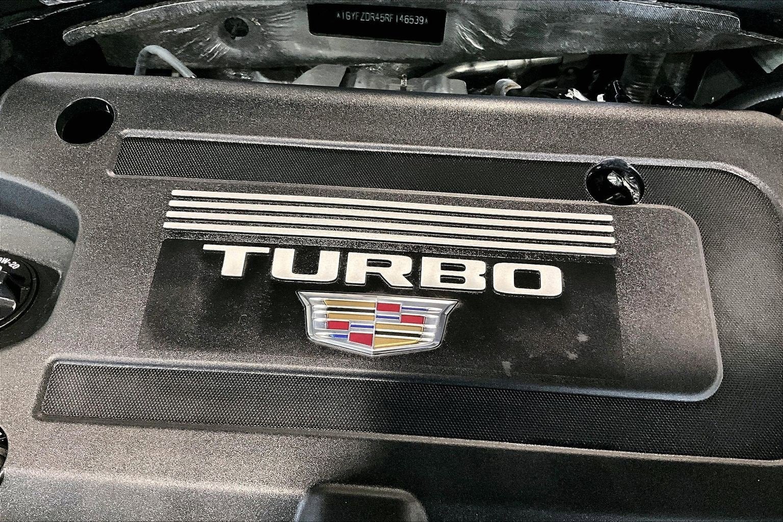 2024 Cadillac XT4 Premium Luxury