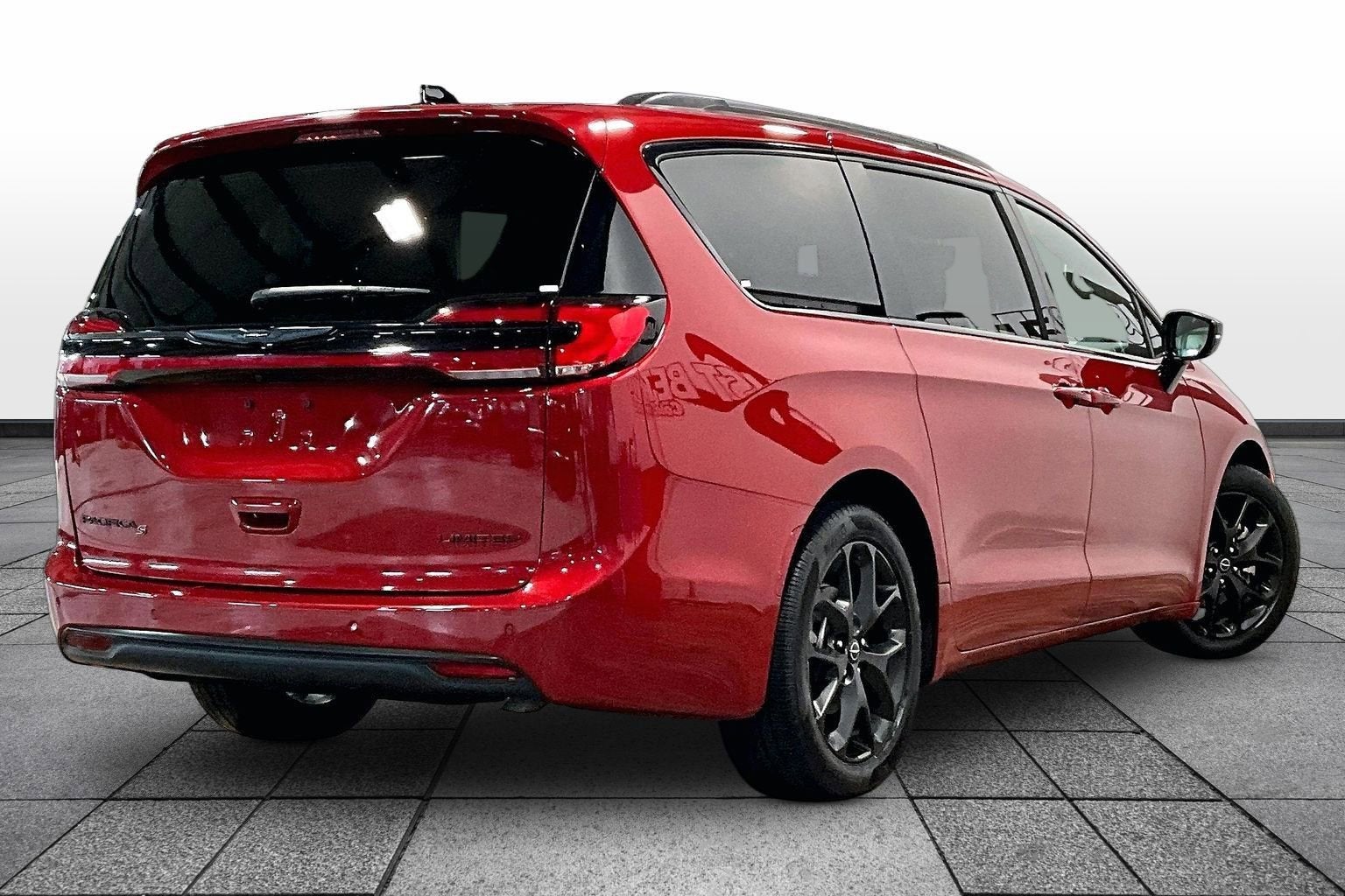 2025 Chrysler Pacifica Limited