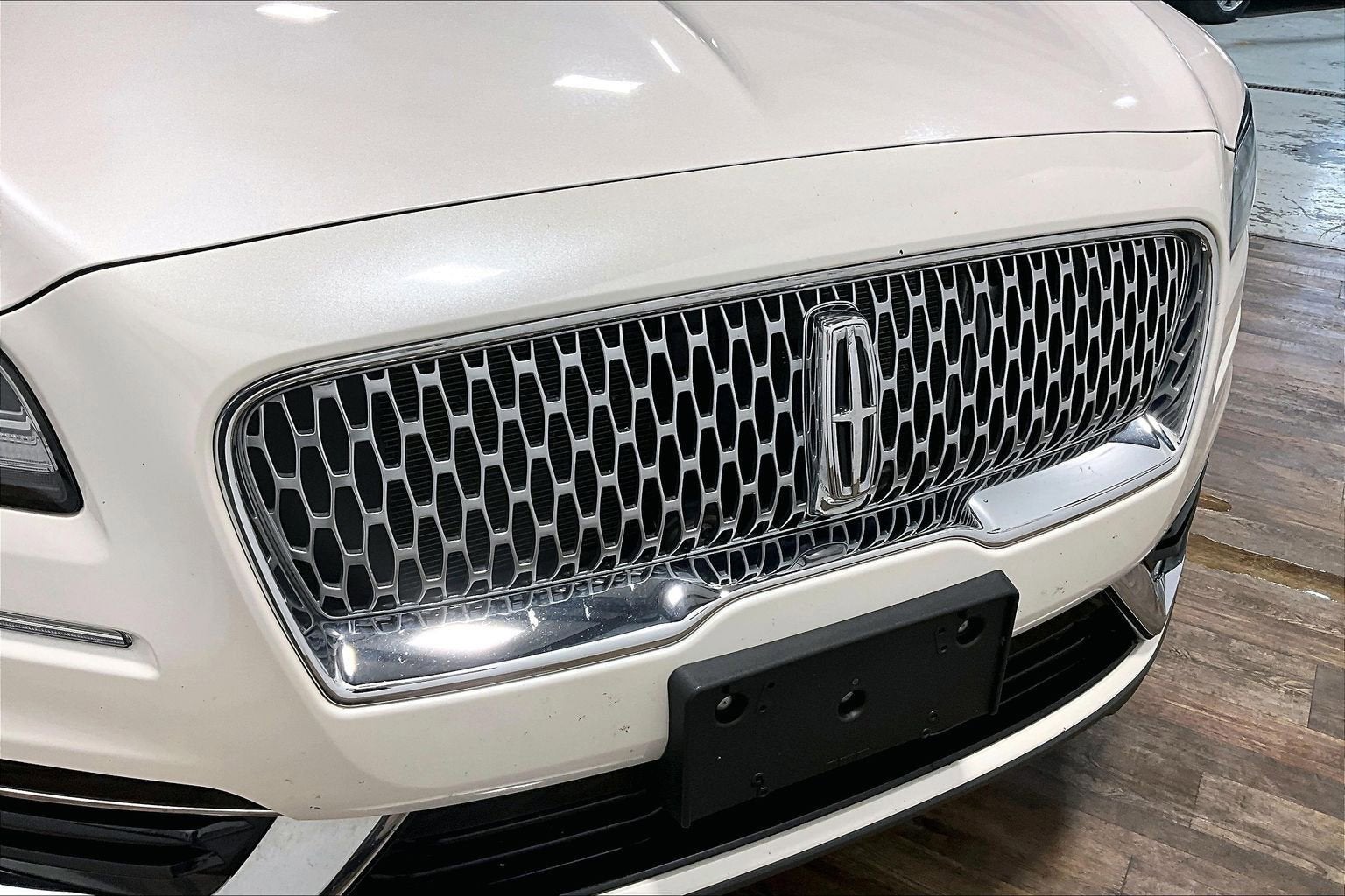 2019 Lincoln Nautilus Select