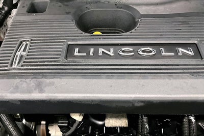 2019 Lincoln Nautilus Select