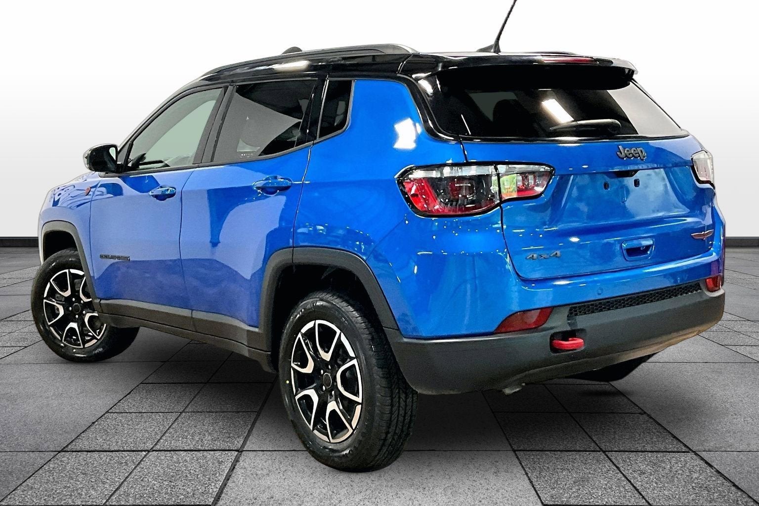 2025 Jeep Compass Trailhawk