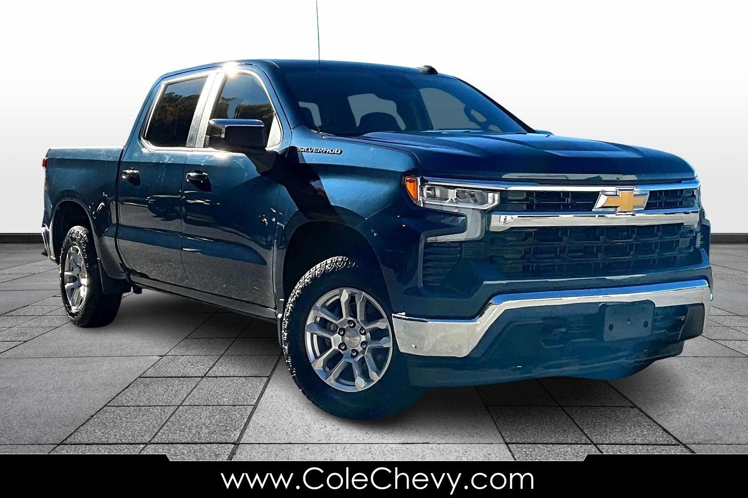 2022 Chevrolet Silverado 1500 LT (2FL)