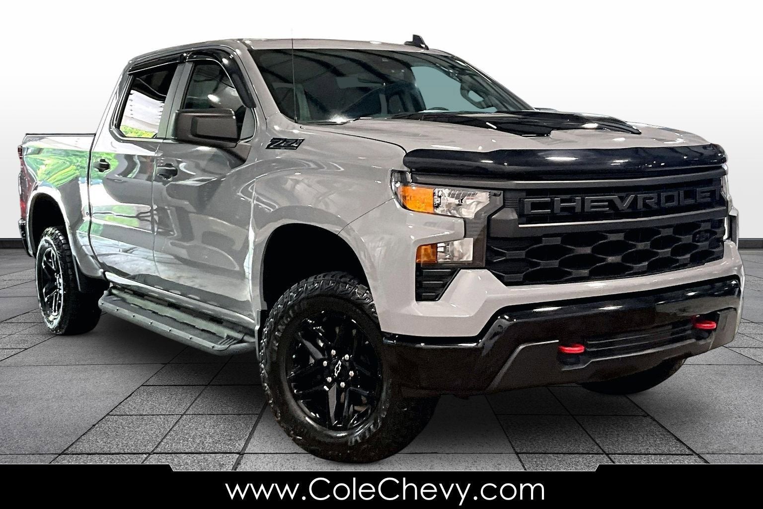 2024 Chevrolet Silverado 1500 Custom Trail Boss 4X4 Crew Cab Short Box's photo