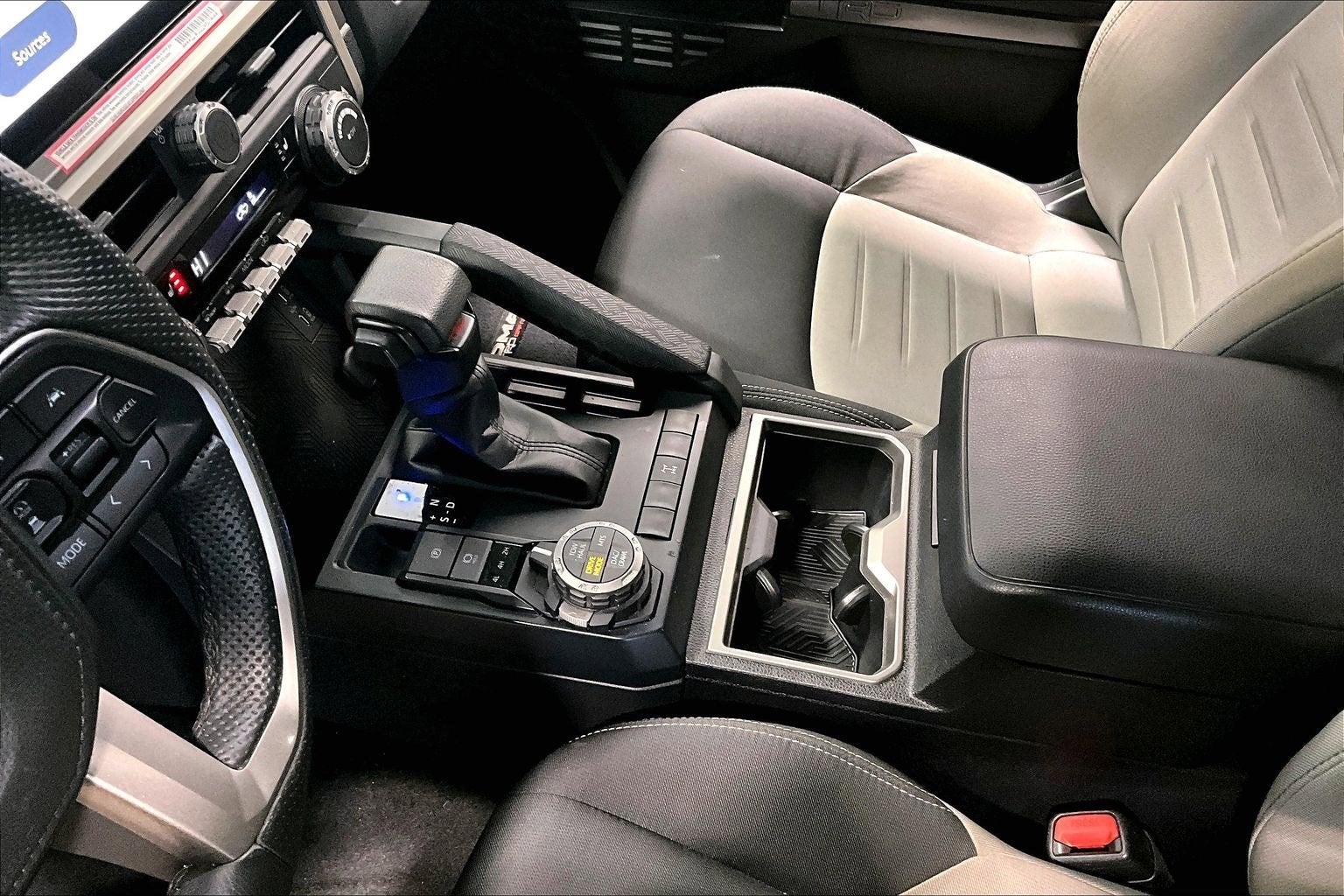 2024 Toyota Tacoma 4WD SR5