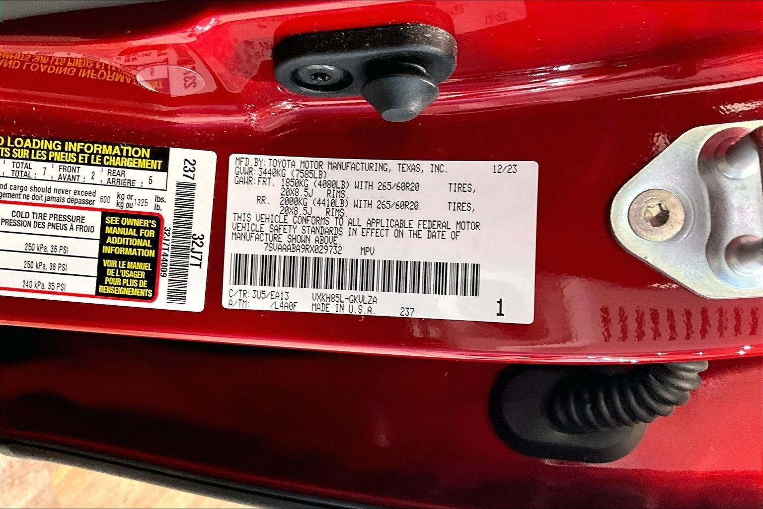 2024 Toyota Sequoia SR5