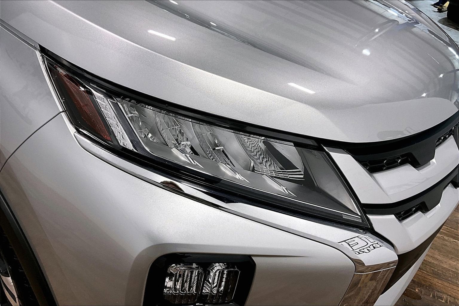 2025 Mitsubishi Outlander Sport S