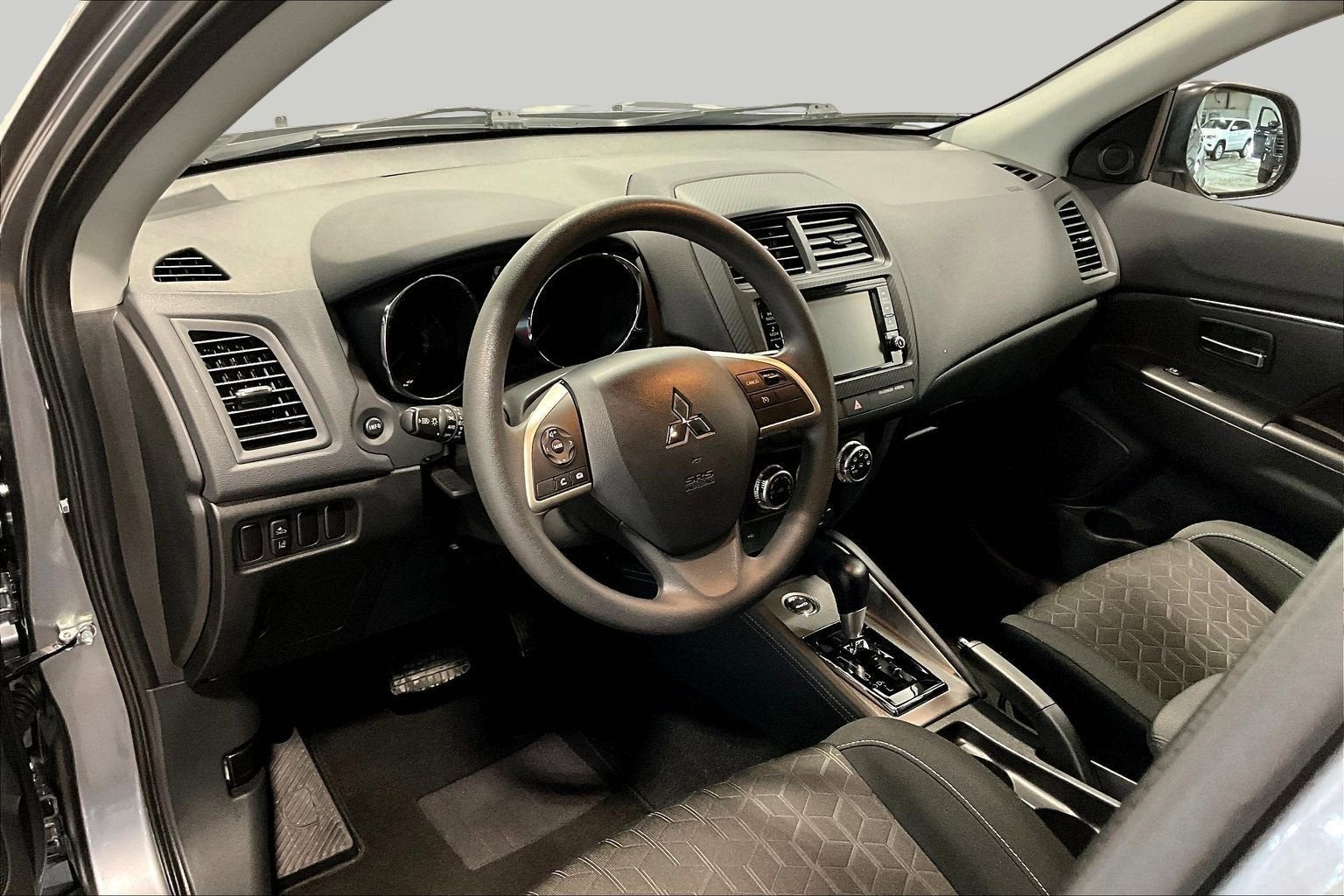 2025 Mitsubishi Outlander Sport S