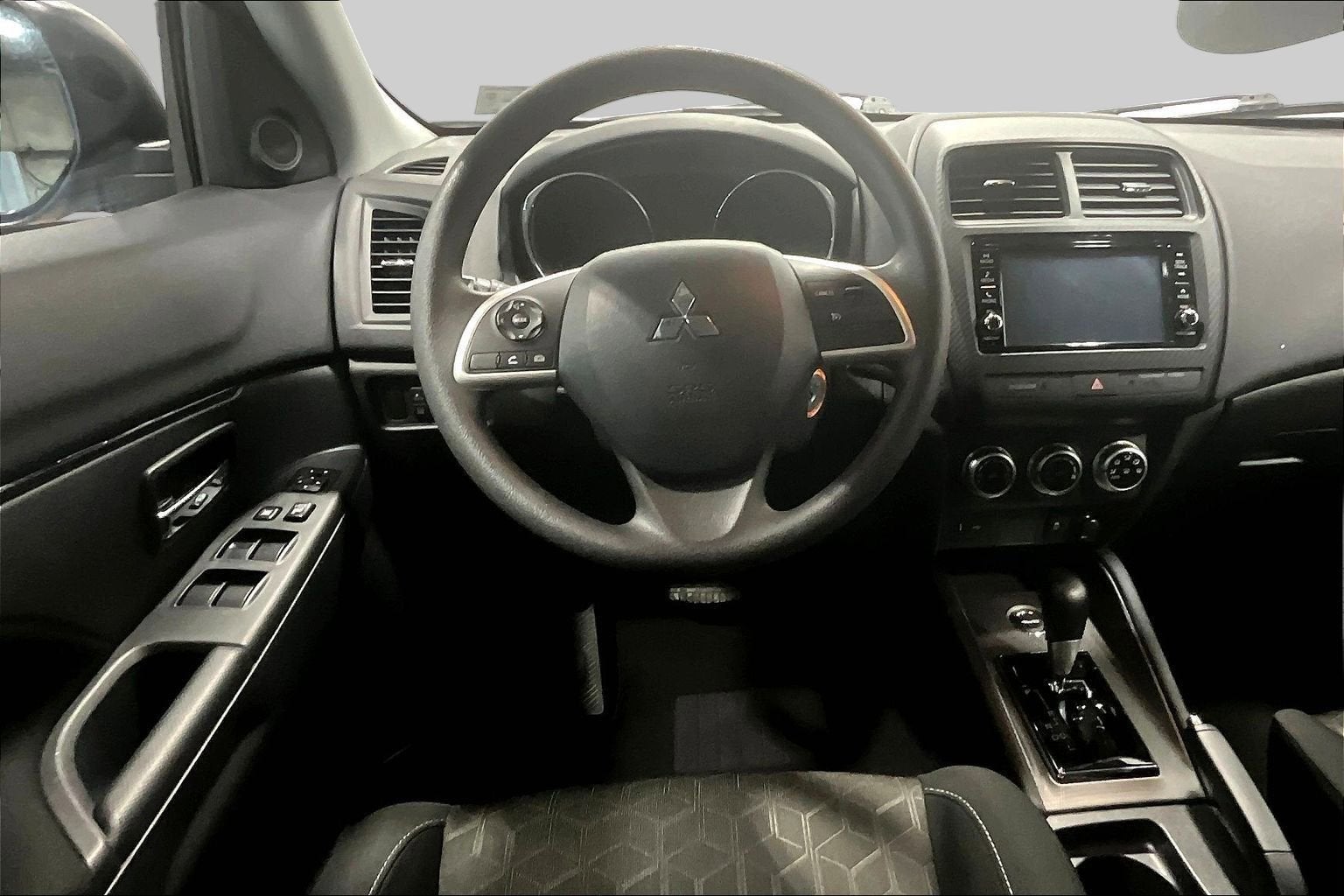 2025 Mitsubishi Outlander Sport S