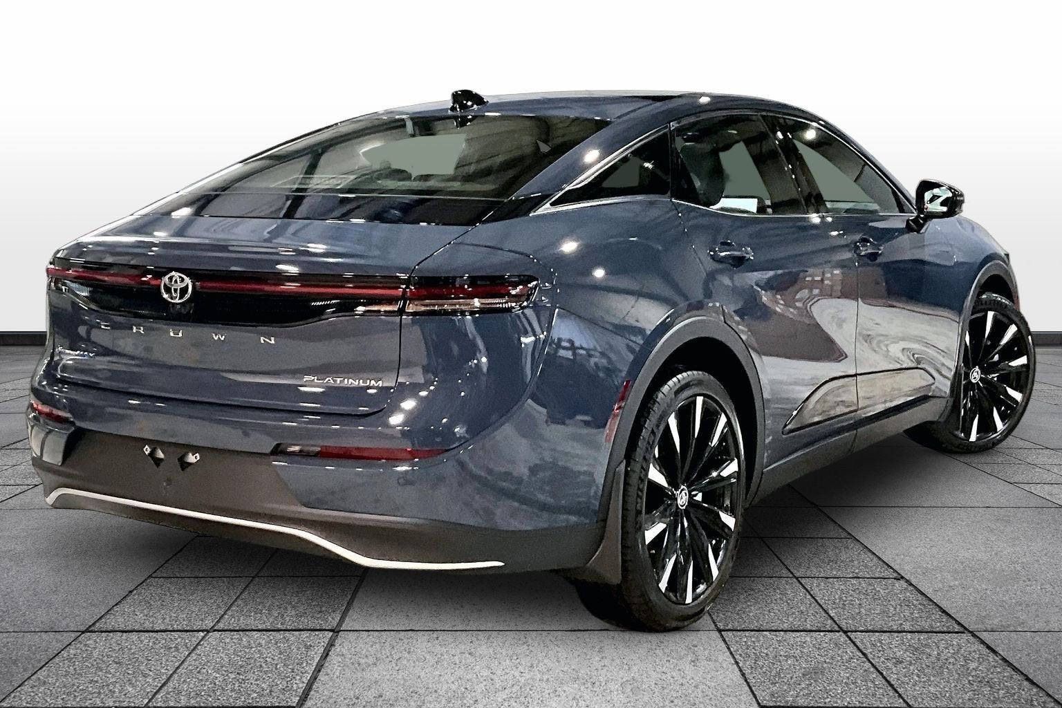 2026 Toyota Crown Platinum