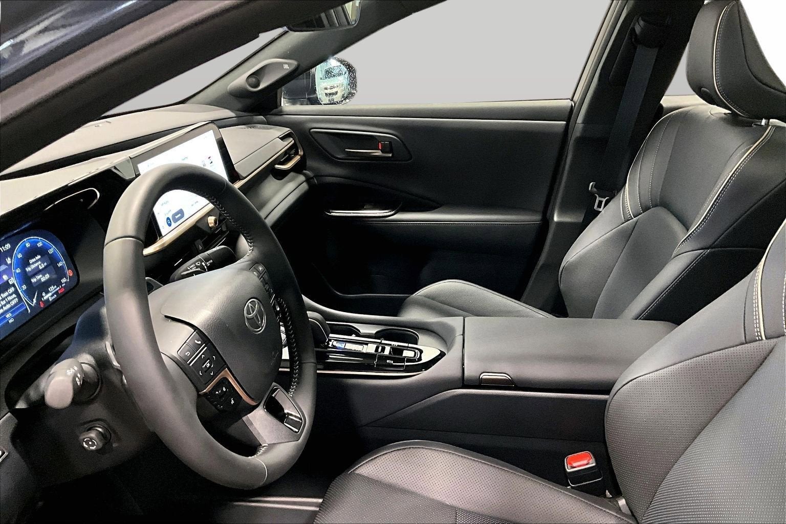 2026 Toyota Crown Platinum