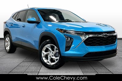 2025 Chevrolet Trax LS